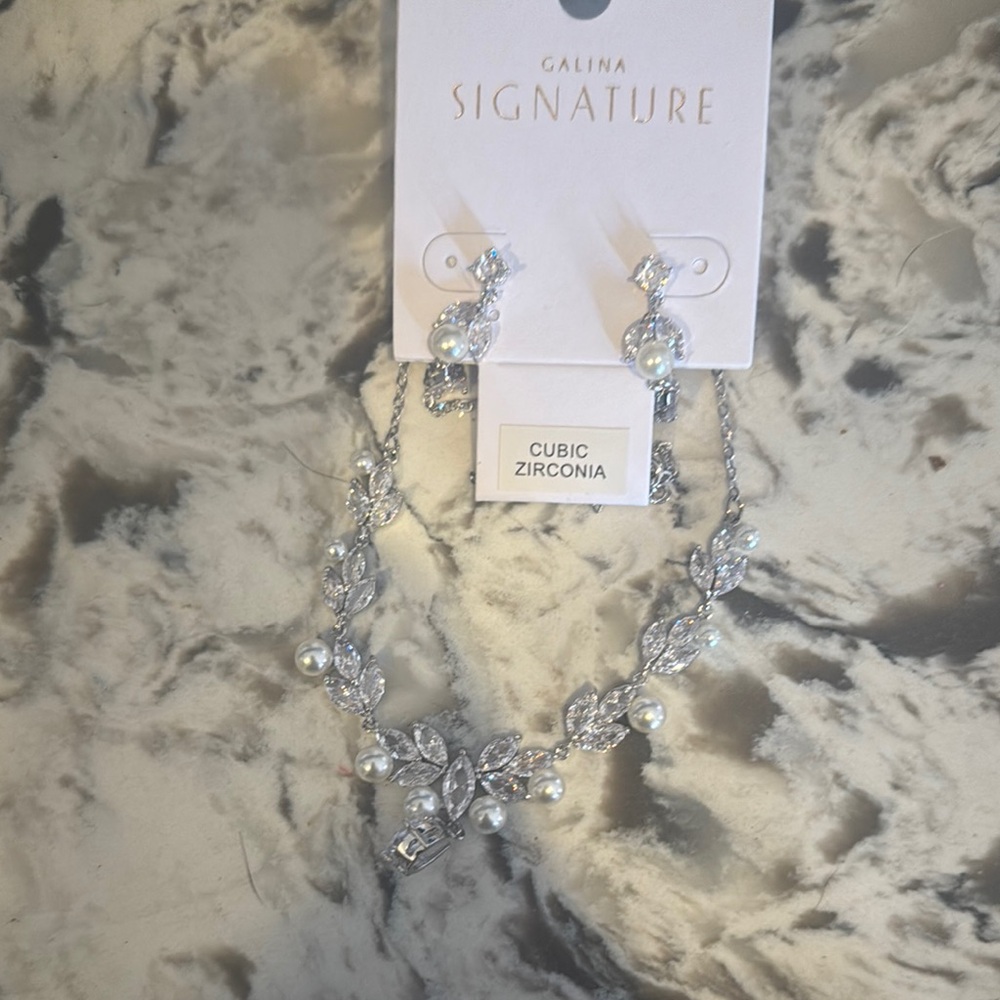 Signature Silver Cubic Zirconia Necklace and Earring Set